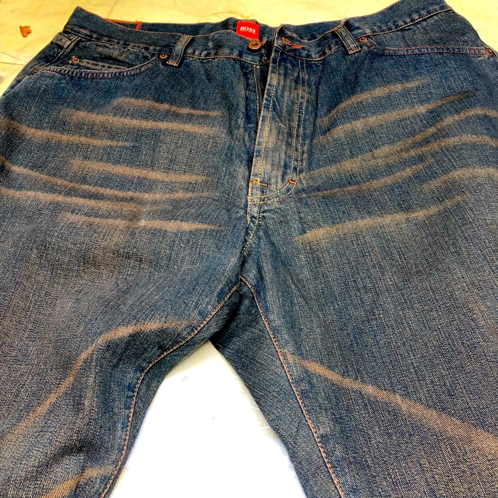 BOSS MEN’S JEANS